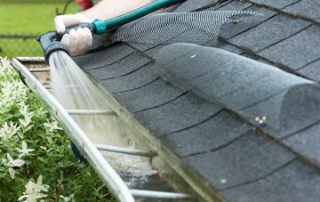 Old Linslade gutter cleaning costs